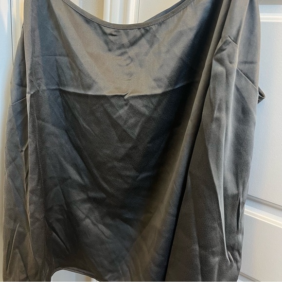 SKIMS Gunmetal grey Silk Camisole Size 4X - Picture 2 of 4
